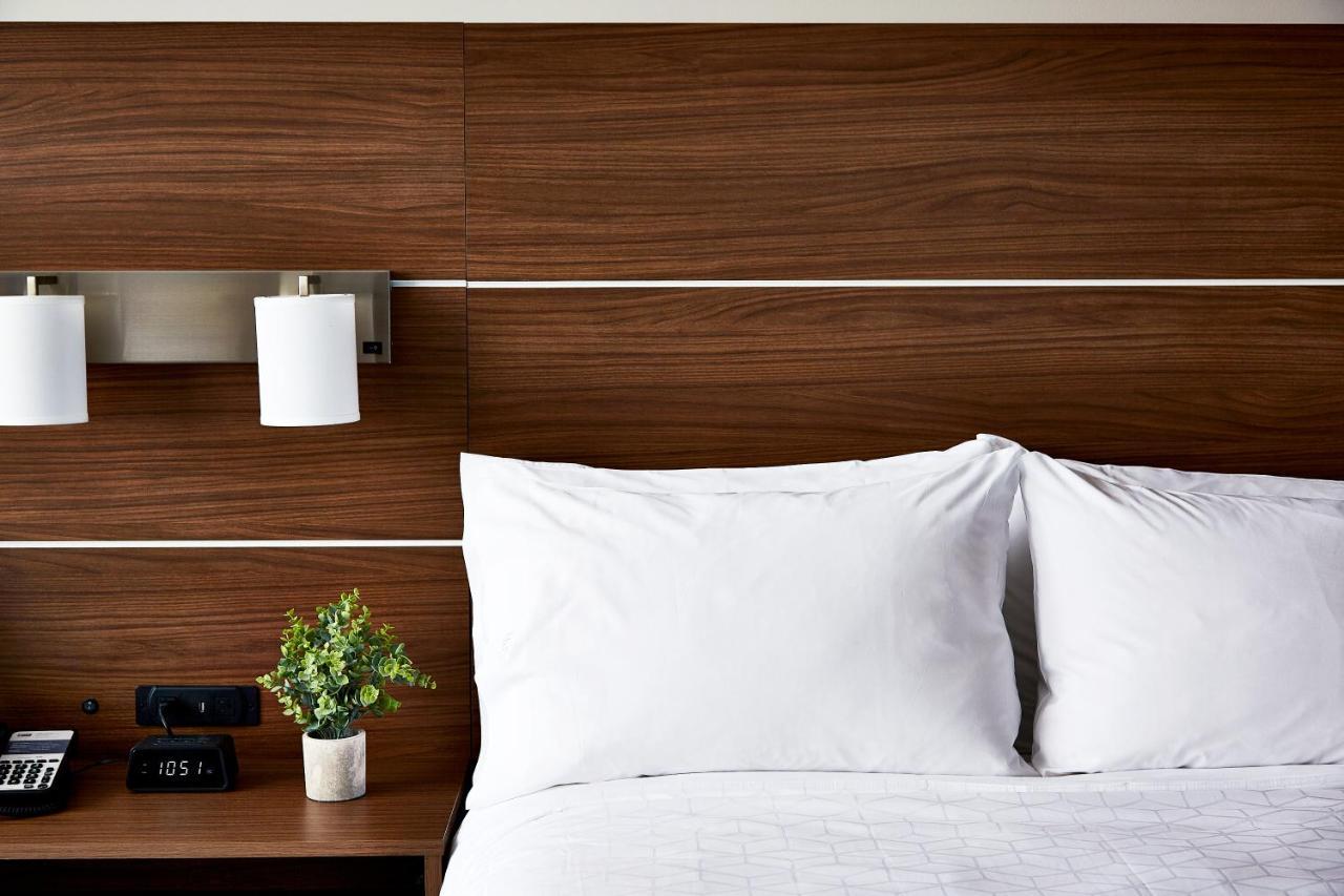 Holiday Inn Express - Nyc Brooklyn - Sunset Park By Ihg New York Bagian luar foto